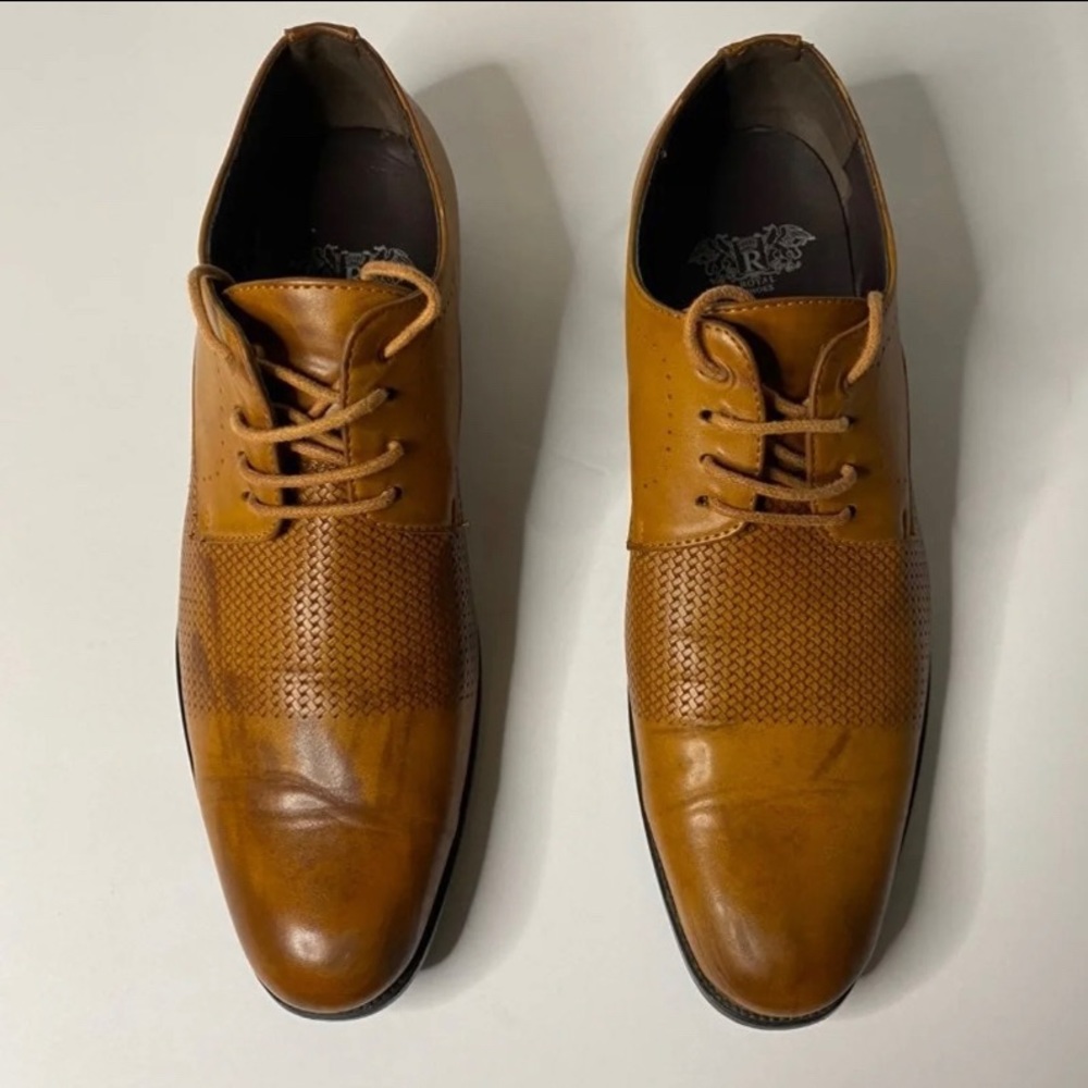 Men’s dress shoe size 12 brown & black